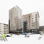 아파트 Newly Built One Bedroom With Private Sauna In The Center