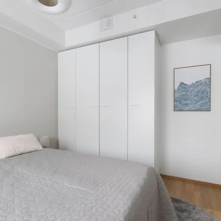 Newly Built One Bedroom With Private Sauna In The Center דירה *