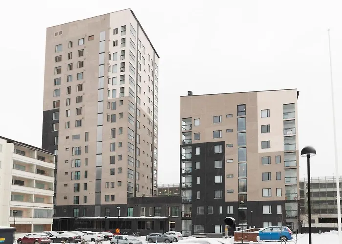 Newly Built One Bedroom With Private Sauna In The Center *